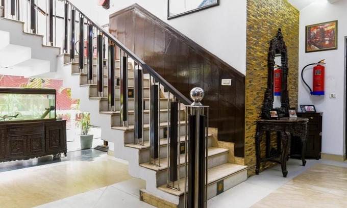 Safdarjung Enclave House | Hotel Baljeet Lodge