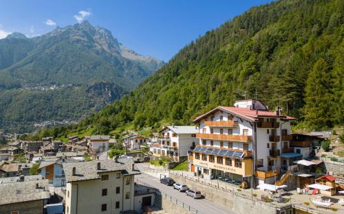 Lanzada Hotel | Hotel Biancospino