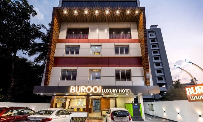 Kochi Hotel | Hotel Burooj