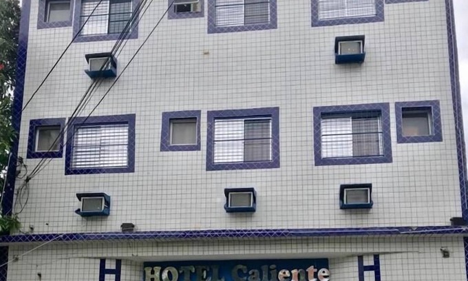 Zona Leste Hotel | Hotel Caliente