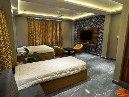 Neora Hotel | Hotel Canal View