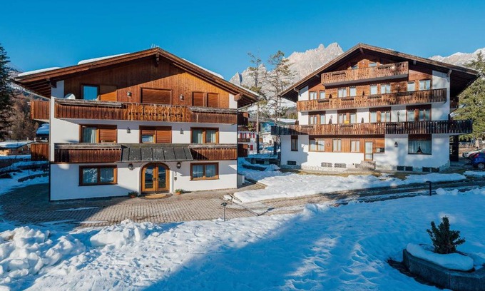 Cortina d'Ampezzo Hotel | Hotel Capannina