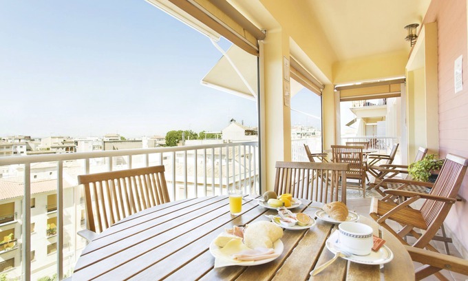 Central District Hotel | Hotel Carlos V