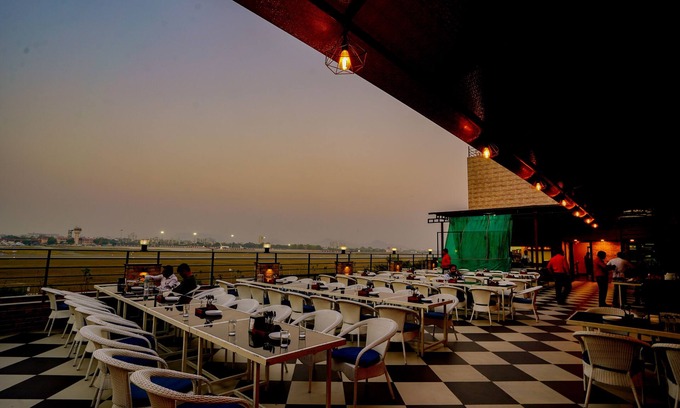 Jagatpura Hotel | Hotel Cheelgadi