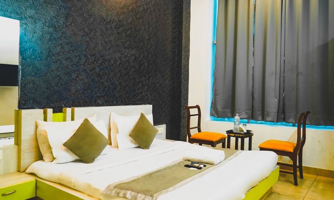 Noida Hotel | Hotel cladis
