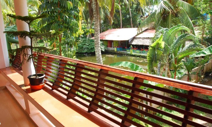 Kovalam Resort | HOTEL COCO BECH KOVALAM AYURVEDIC RESORT