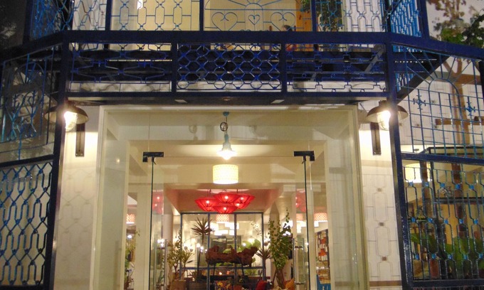 Con Son Hotel | Hotel De Condor