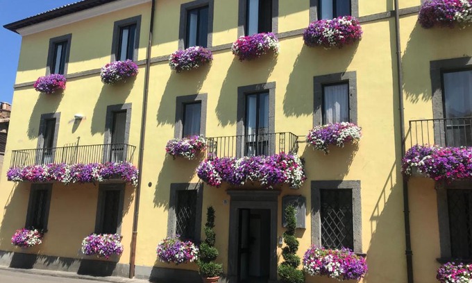 Bagnoregio Hotel | Hotel divino Amore