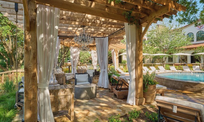 Fort Worth Hotel | Hotel Drover, Autograph Collection