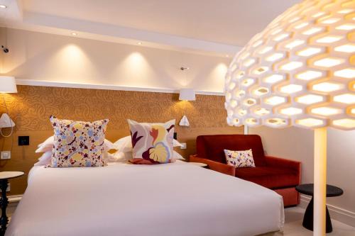 Madeleine Hotel | Hotel Elysees 8