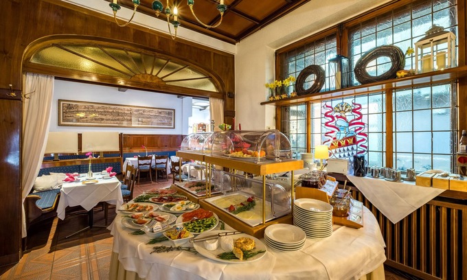Rodenkirchen Hotel | Hotel Gertrudenhof