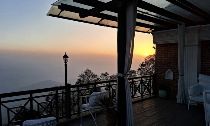 Baluwapati Deupur Hotel | Hotel Himalayan Villa - Nagarkot