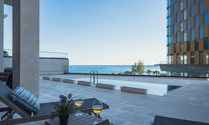 Becici Villa | Hotel Invictus