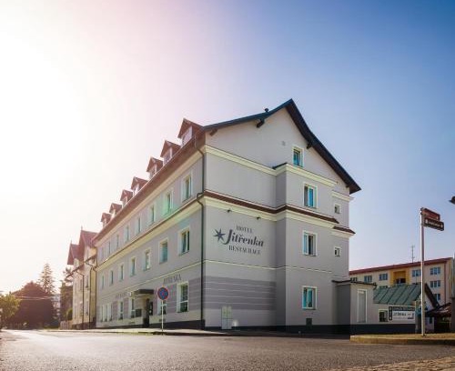 Konstantinovy Lazne Hotel | Hotel Jitřenka
