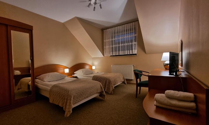 Zasutowo Hotel | Hotel Jola