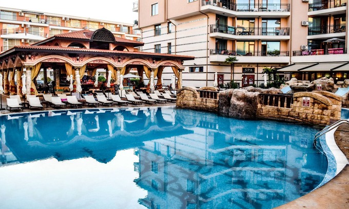 Sunny Beach Hotel | Hotel Karolina