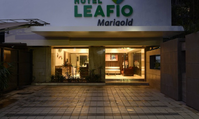 Sakinaka Hotel | Hotel Leafio Marigold Marol
