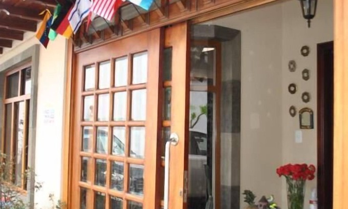 Latacunga Hotel | Hotel Makroz Colonial
