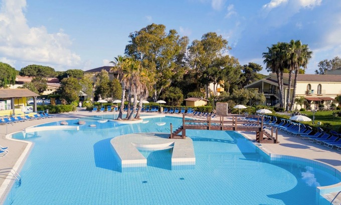 Arborea Hotel | Hotel Medar with pool in Arborea