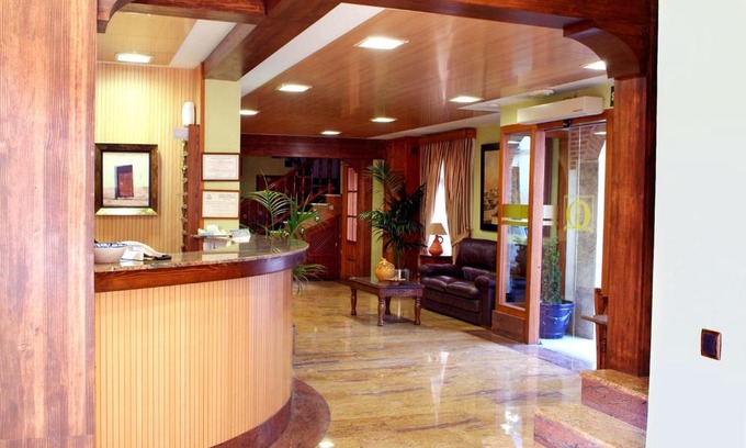 Manzanares Hotel | Hotel Menano