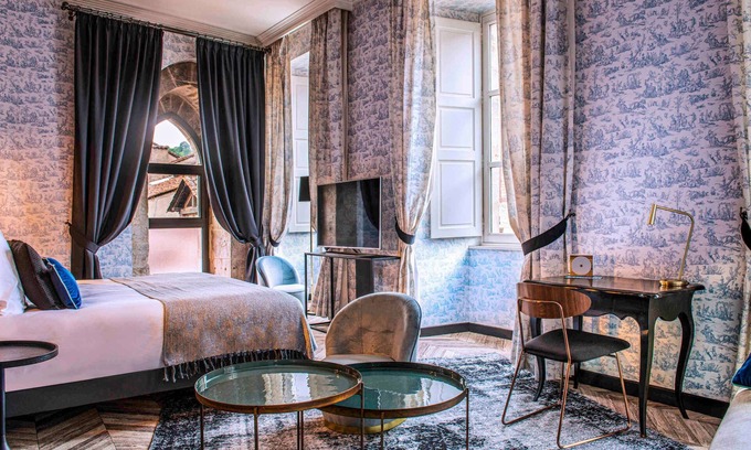 Figeac Hotel | Hotel Mercure Figeac Viguier du Roy