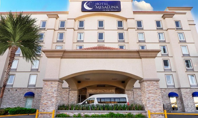 Juarez Municipality Hotel | Hotel Mesaluna Near American Consulate