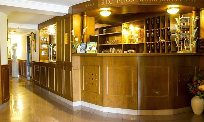 Szechenyihegy Hotel | Hotel Molnár