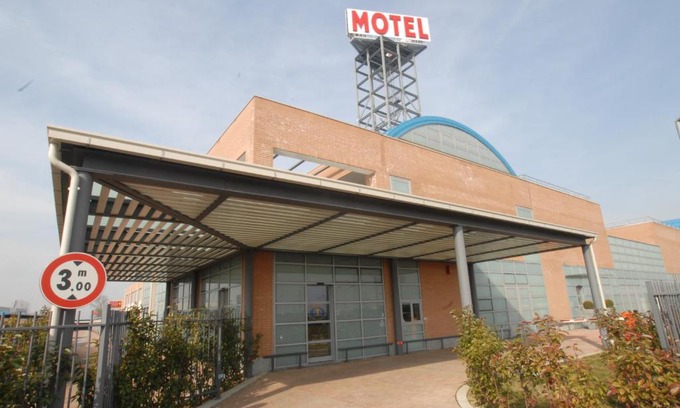 Castel San Giovanni Hotel | Hotel Motel 2