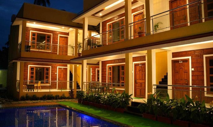 Nagaon Hotel | Hotel Nagavkars Palace