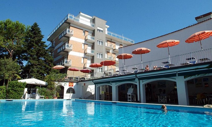 Cagnona Hotel | Hotel Nautic B&B