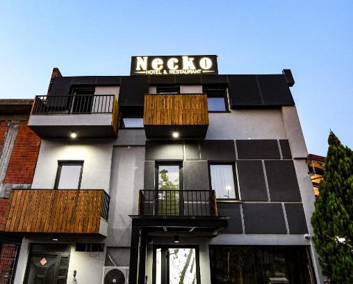 Stip House | Hotel Necko