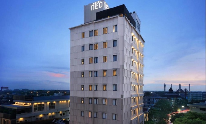Pontianak Hotel | Hotel Neo Gajah Mada Pontianak by ASTON