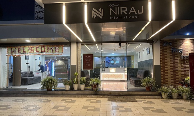 Parbhani Hotel | HOTEL NIRAJ INTERNATIONAL