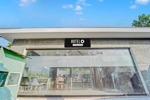 Kalady Hotel | Hotel O Chengal Bridge Near Cochin Internation Airport