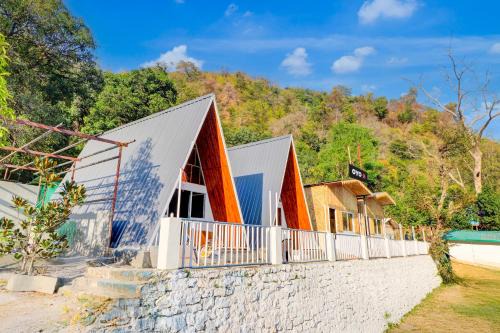 Tapovan Hotel | Hotel O Himvasa Resort