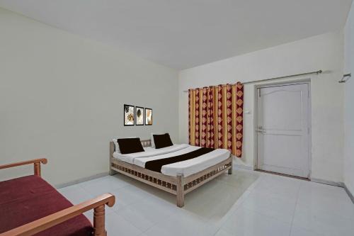 Rajpipla Hotel | Hotel O Statue Of Unity Rajpipla Formerly Narayani Heritage Resort