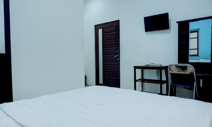 Banjarbaru Hotel | Hotel O Wisma Padi Syariah PanyipatanNearWisata Gunung Birah