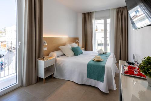 Conil de la Frontera City Center Hotel | Hotel OASIS CENTRO