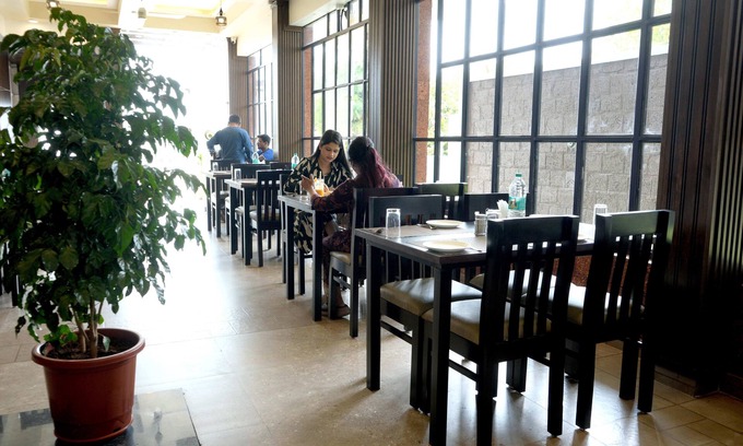 Virarajendrapet Hotel | hotel orchard coorg
