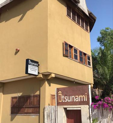 Lome Hotel | Hotel Otsunami