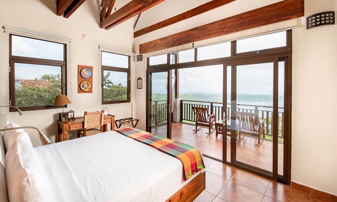 Catarina Hotel | Hotel Pacaya Lodge & Spa