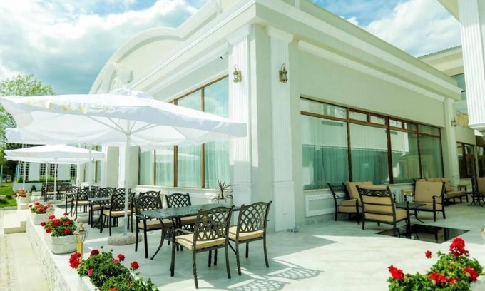 Drobeta-Turnu Severin Hotel | Hotel Palace