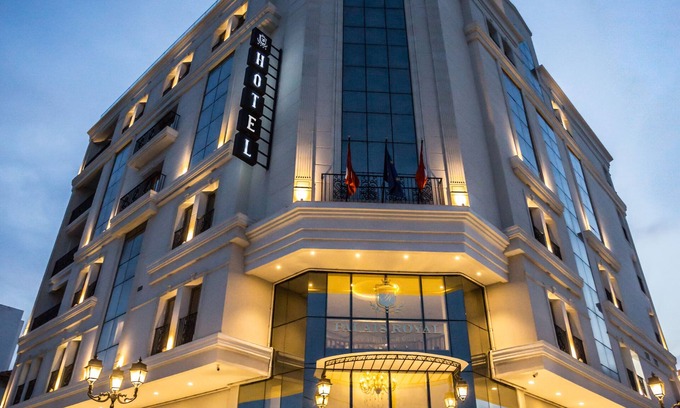 Arrondissement El Bosten Hotel | Hotel Palais Royal