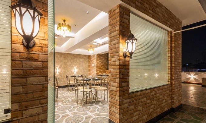 Karol Bagh Hotel | Hotel Panicker's Residency