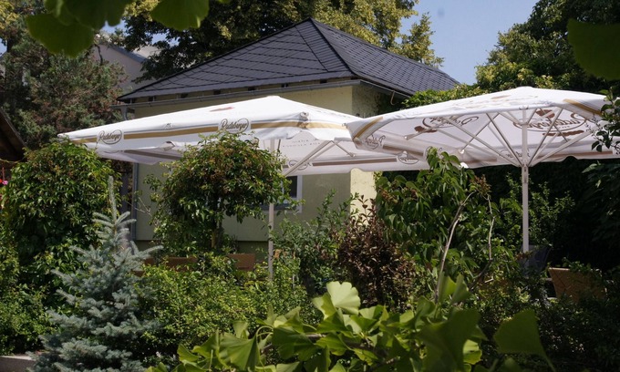 Großerkmannsdorf Hotel | Hotel & Pension Müllers Gasthof