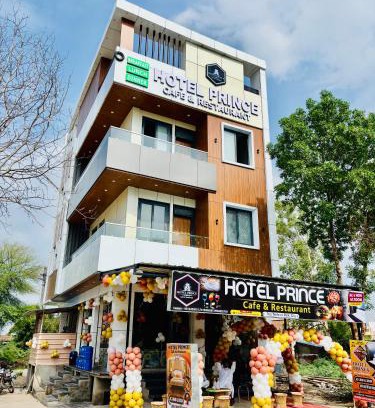 Shahpura Hotel | Hotel Prince Cafe & Restaurant