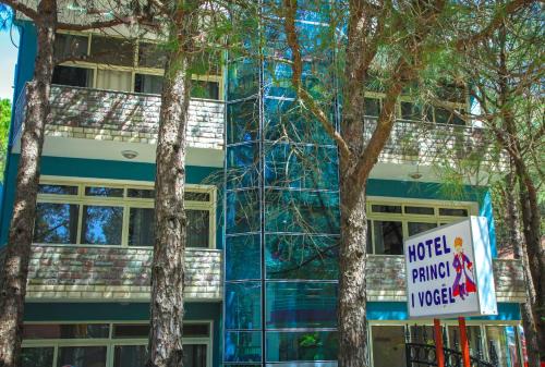 Velipoje Hotel | Hotel Princi i Vogel