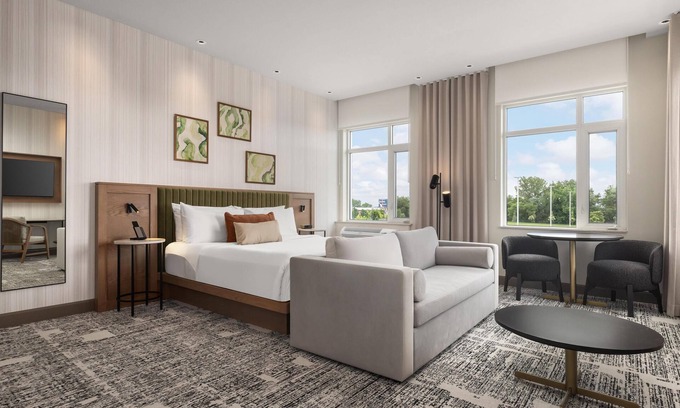 Cote-Des-Neiges—Notre-Dame-De-Grace Hotel | Hotel Railwayparc Montreal, Tapestry Collection By Hilton