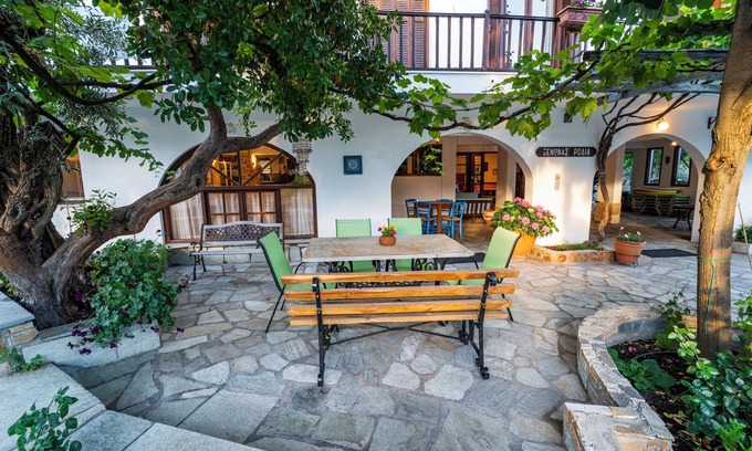 Kala Nera Hotel | Hotel Rodia