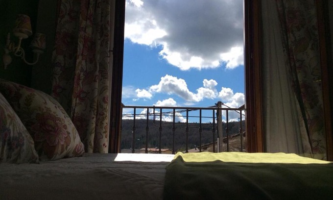 Maestu Hotel | Hotel Rural Los Roturos